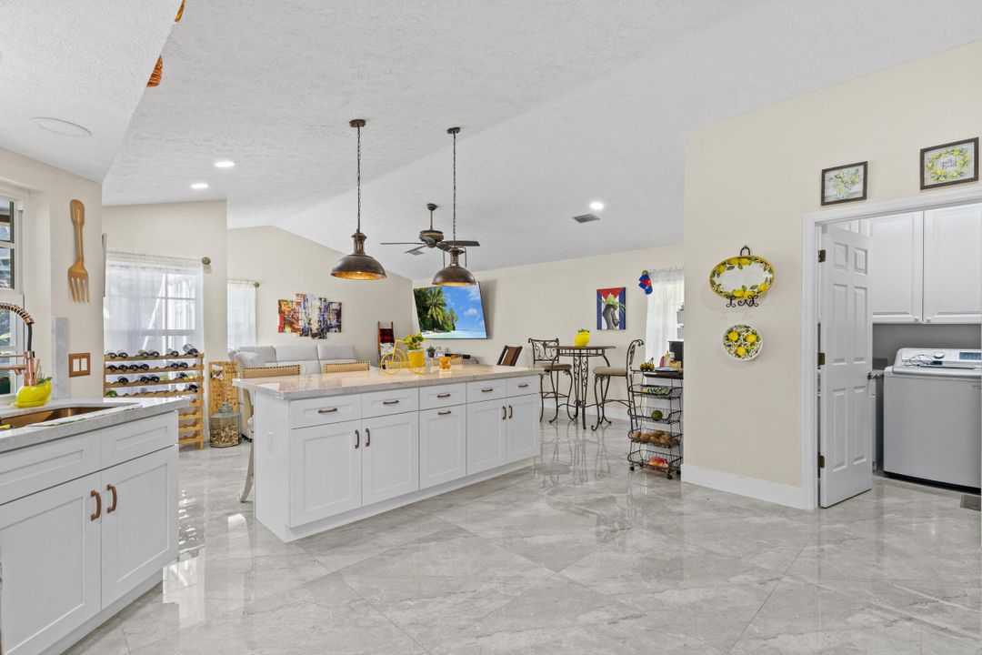 For Sale: $720,000 (4 beds, 3 baths, 2501 Square Feet)