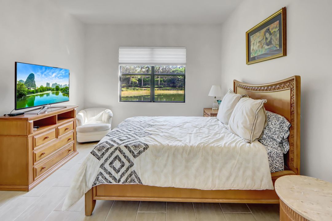 Active With Contract: $650,000 (3 beds, 2 baths, 1490 Square Feet)