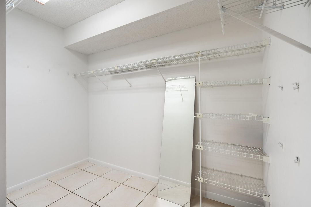 Activo con contrato: $199,900 (2 camas, 2 baños, 1192 Pies cuadrados)