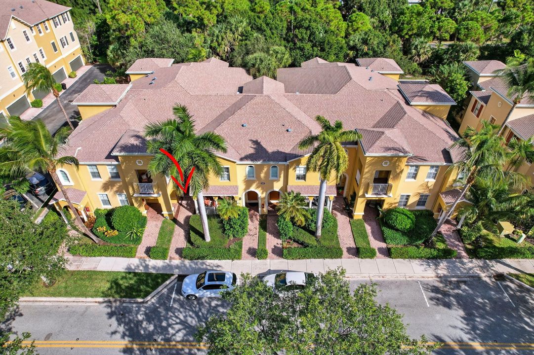 For Sale: $430,000 (2 beds, 2 baths, 1545 Square Feet)