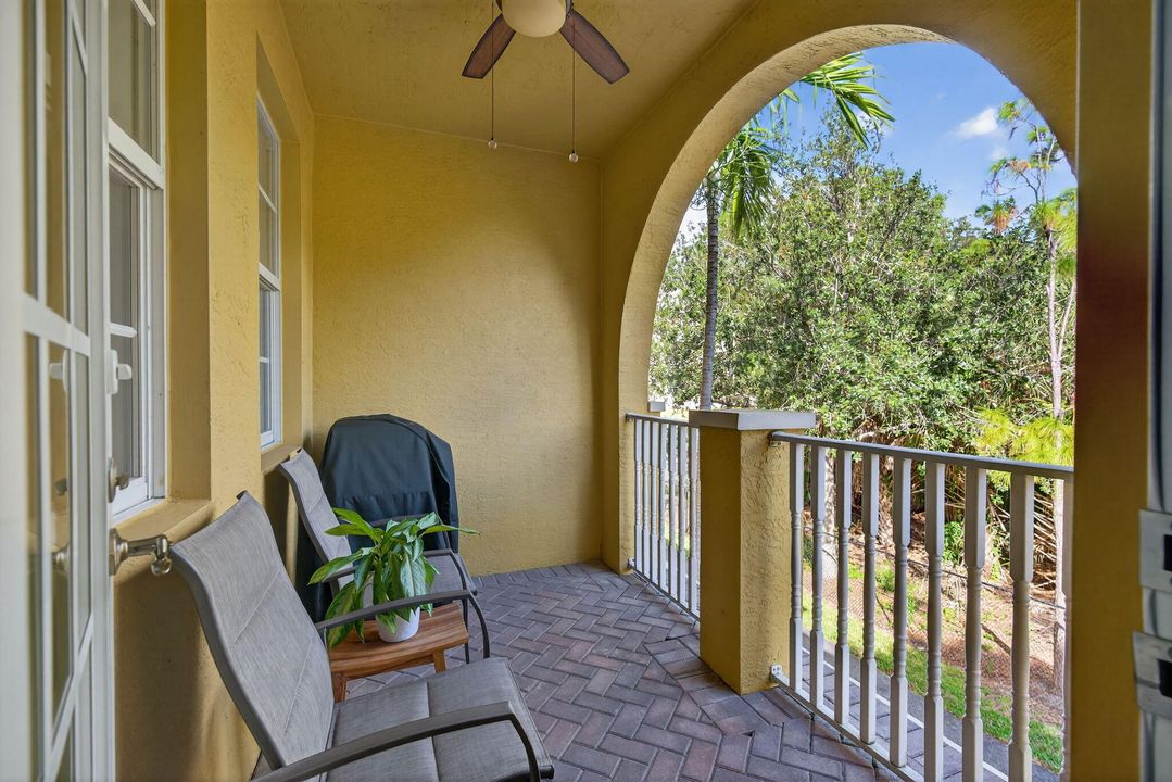 For Sale: $430,000 (2 beds, 2 baths, 1545 Square Feet)