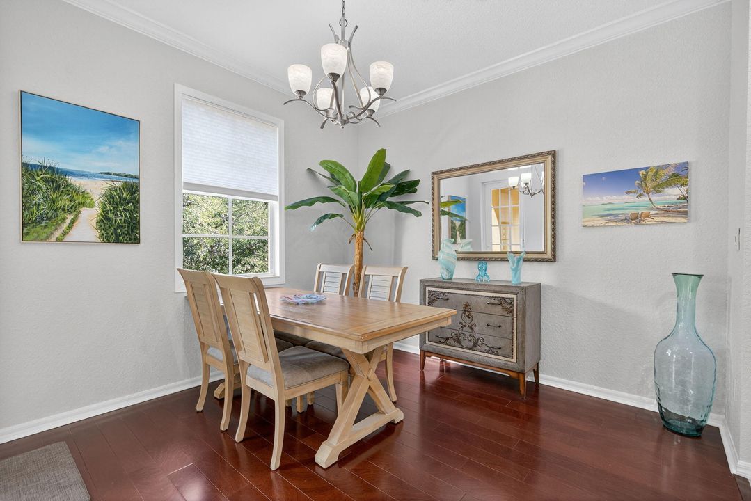 For Sale: $430,000 (2 beds, 2 baths, 1545 Square Feet)