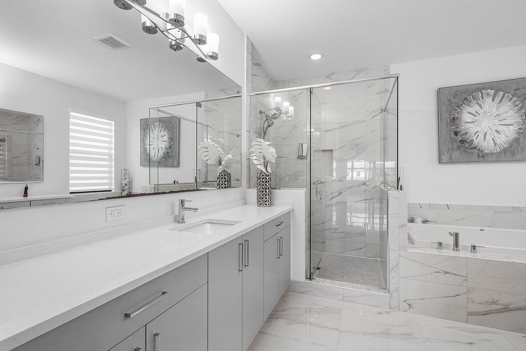 待售: $2,750,000 (5 贝兹, 5 浴室, 5330 平方英尺)