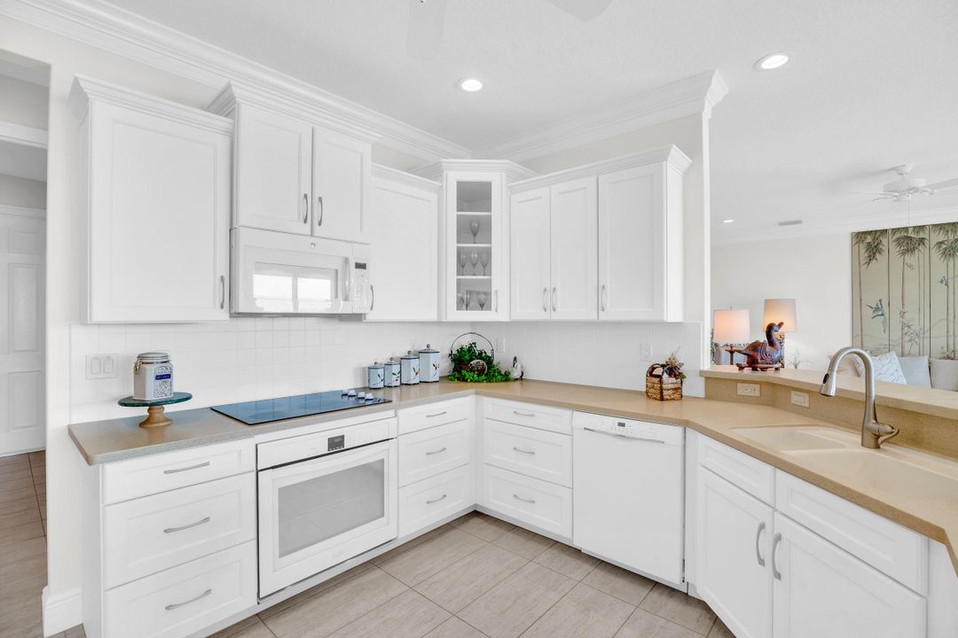 待售: $665,000 (3 贝兹, 2 浴室, 2195 平方英尺)