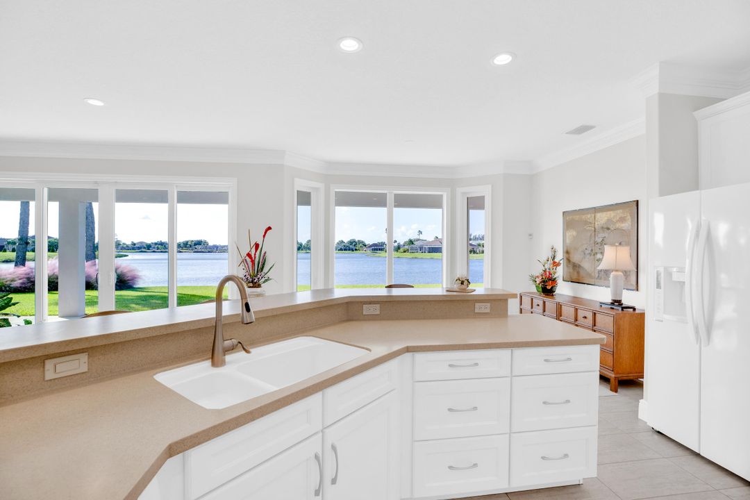 待售: $665,000 (3 贝兹, 2 浴室, 2195 平方英尺)