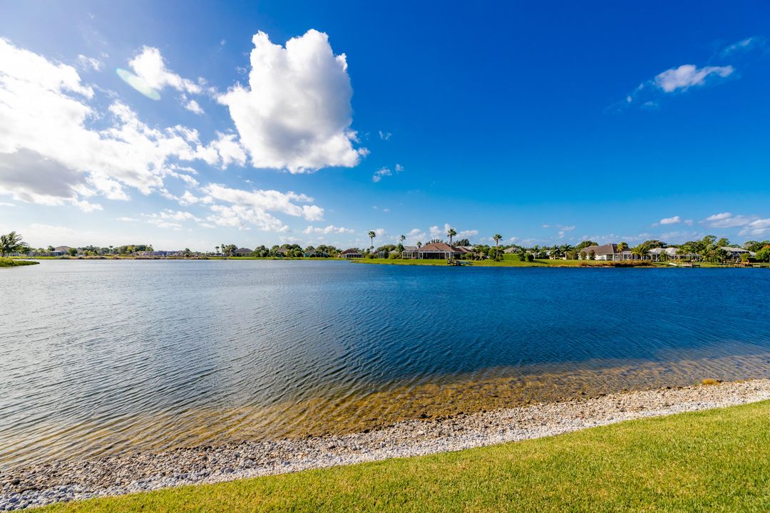 待售: $665,000 (3 贝兹, 2 浴室, 2195 平方英尺)