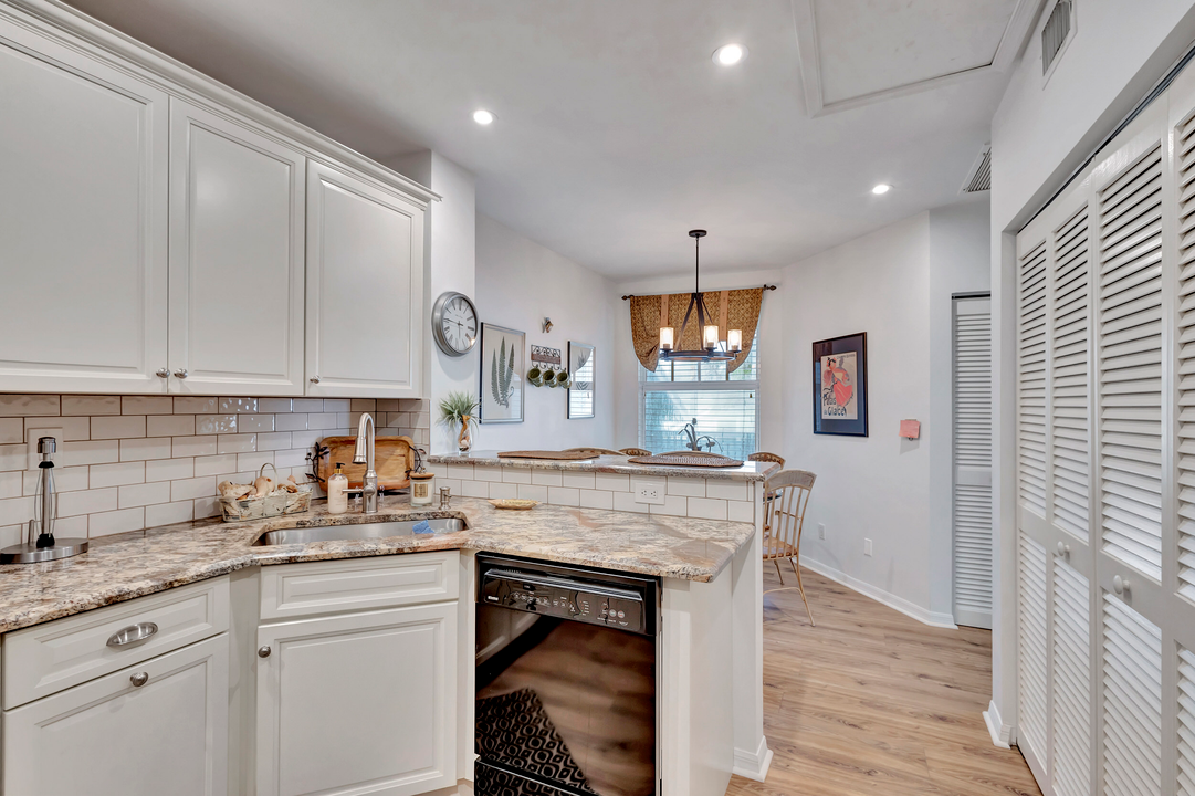 For Sale: $1,200,000 (3 beds, 3 baths, 1897 Square Feet)