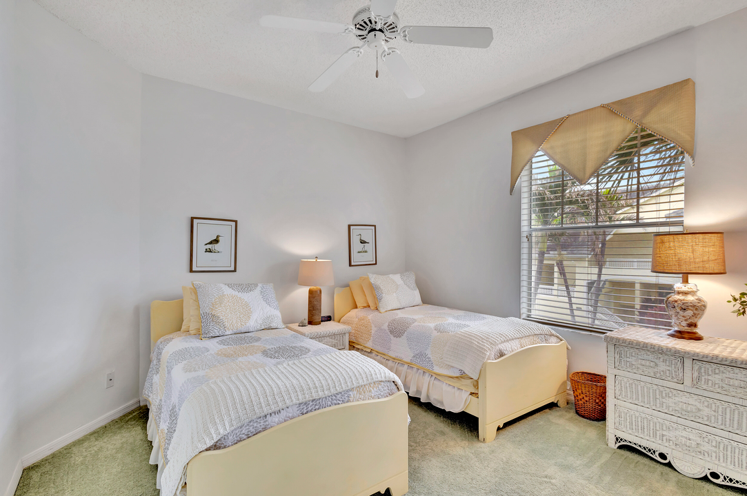 For Sale: $1,200,000 (3 beds, 3 baths, 1897 Square Feet)