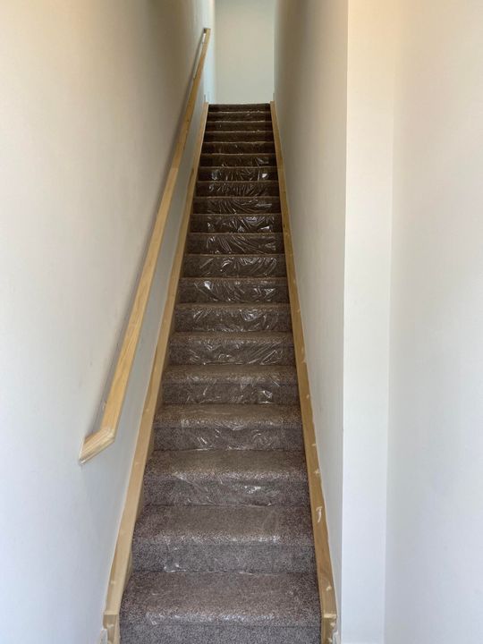 Activo con contrato: $2,300 (1 camas, 1 baños, 774 Pies cuadrados)