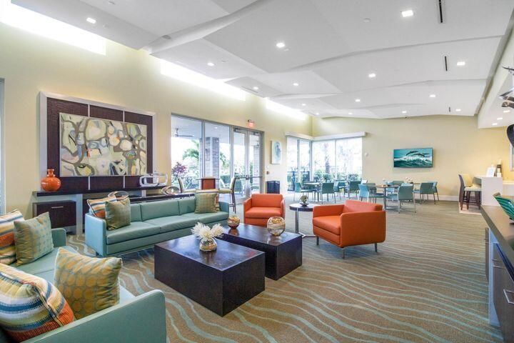 Activo con contrato: $2,300 (1 camas, 1 baños, 774 Pies cuadrados)