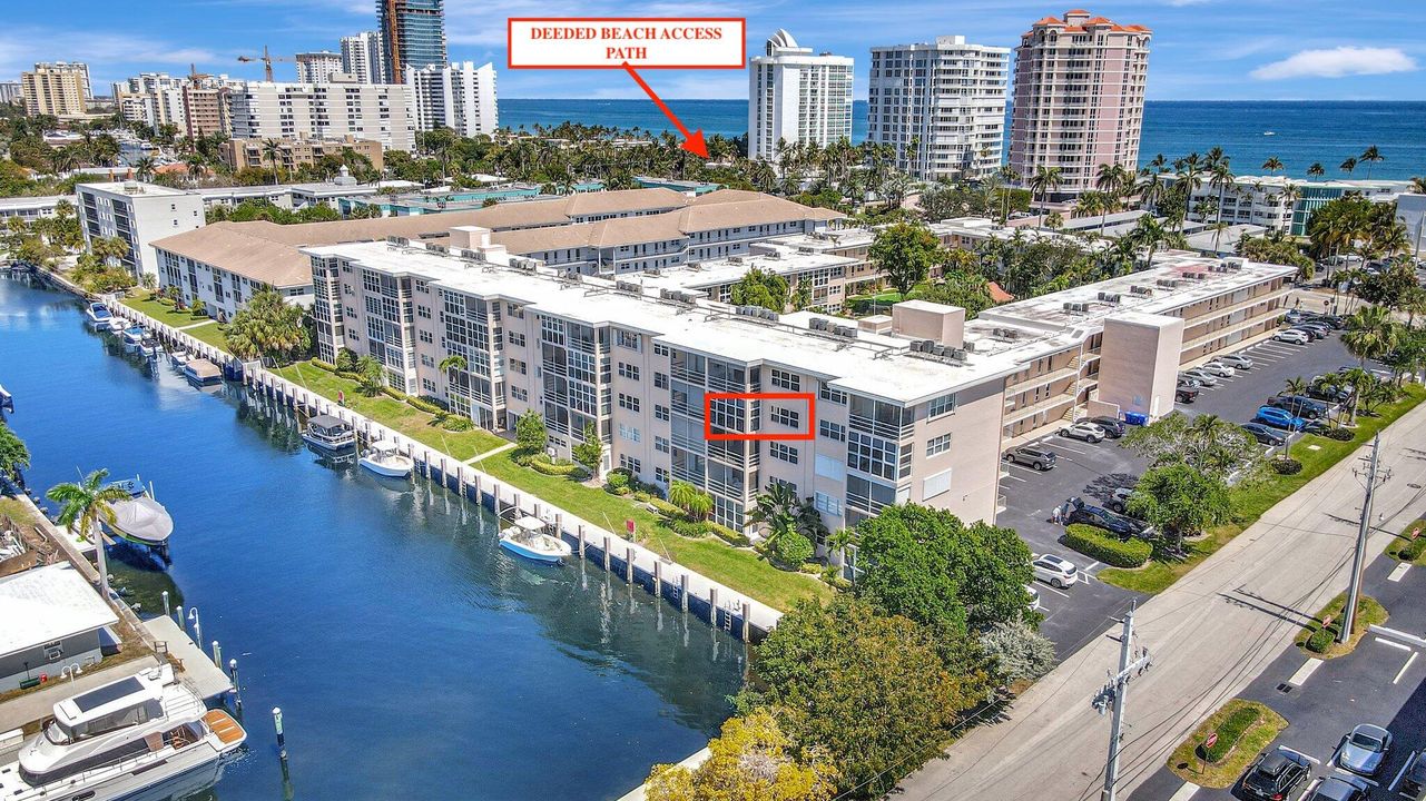 For Sale: $369,000 (2 beds, 1 baths, 860 Square Feet)