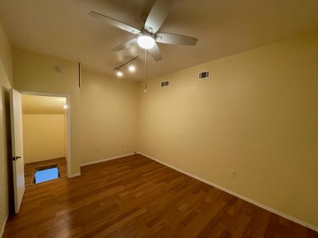 Active With Contract: $3,299 (4 beds, 2 baths, 2537 Square Feet)