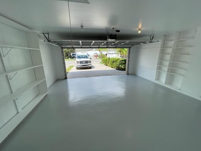 Active With Contract: $3,299 (4 beds, 2 baths, 2537 Square Feet)