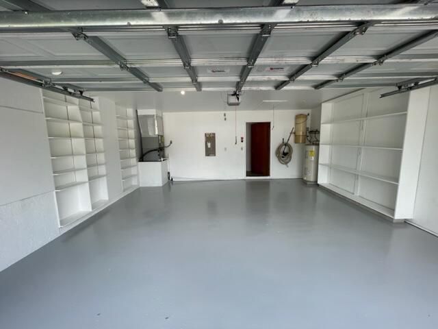 Active With Contract: $3,299 (4 beds, 2 baths, 2537 Square Feet)