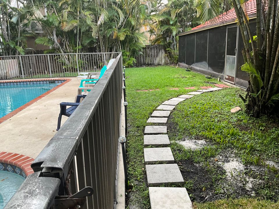 Active With Contract: $3,299 (4 beds, 2 baths, 2537 Square Feet)