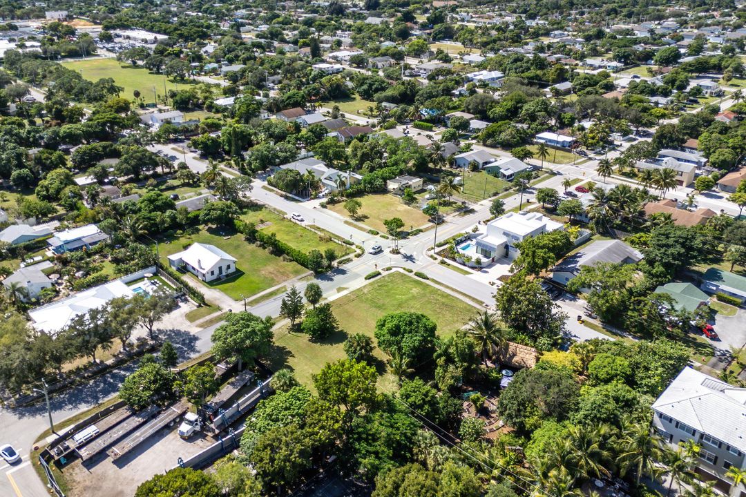 合同活跃: $795,000 (0 贝兹, 0 浴室, 0 平方英尺)