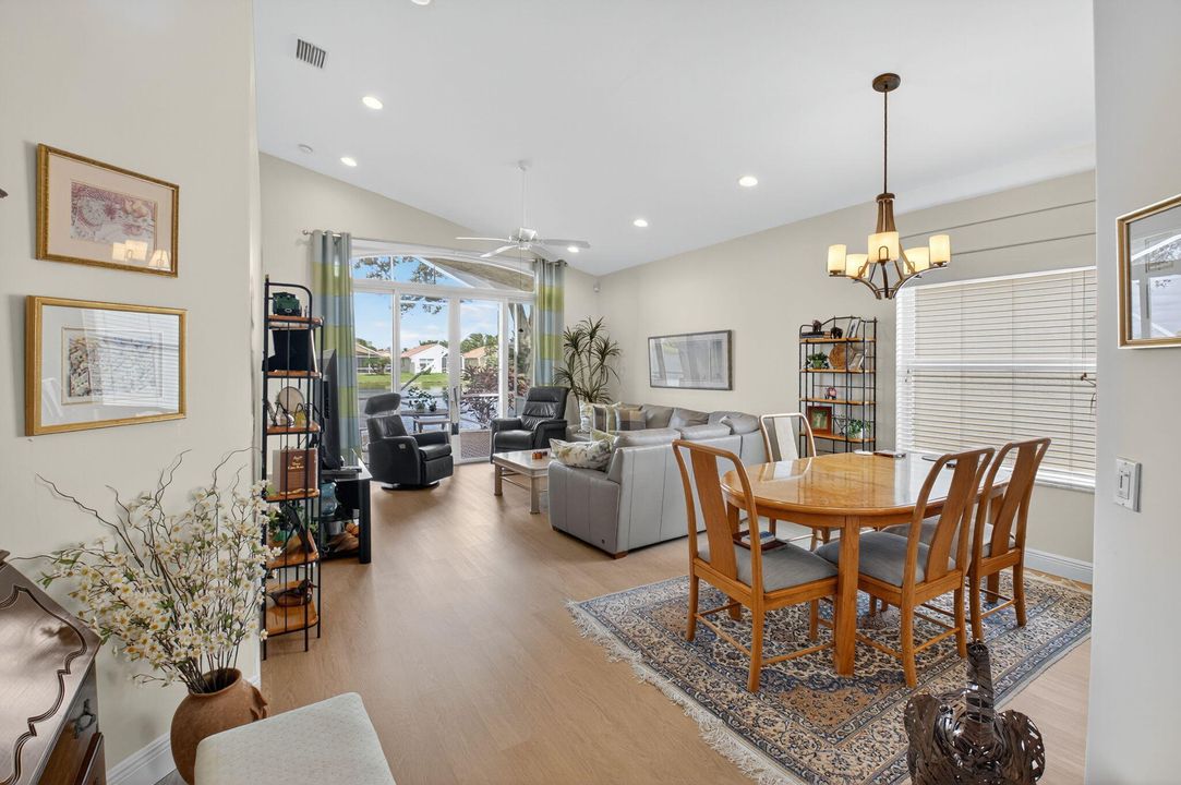 For Sale: $429,000 (2 beds, 2 baths, 1526 Square Feet)