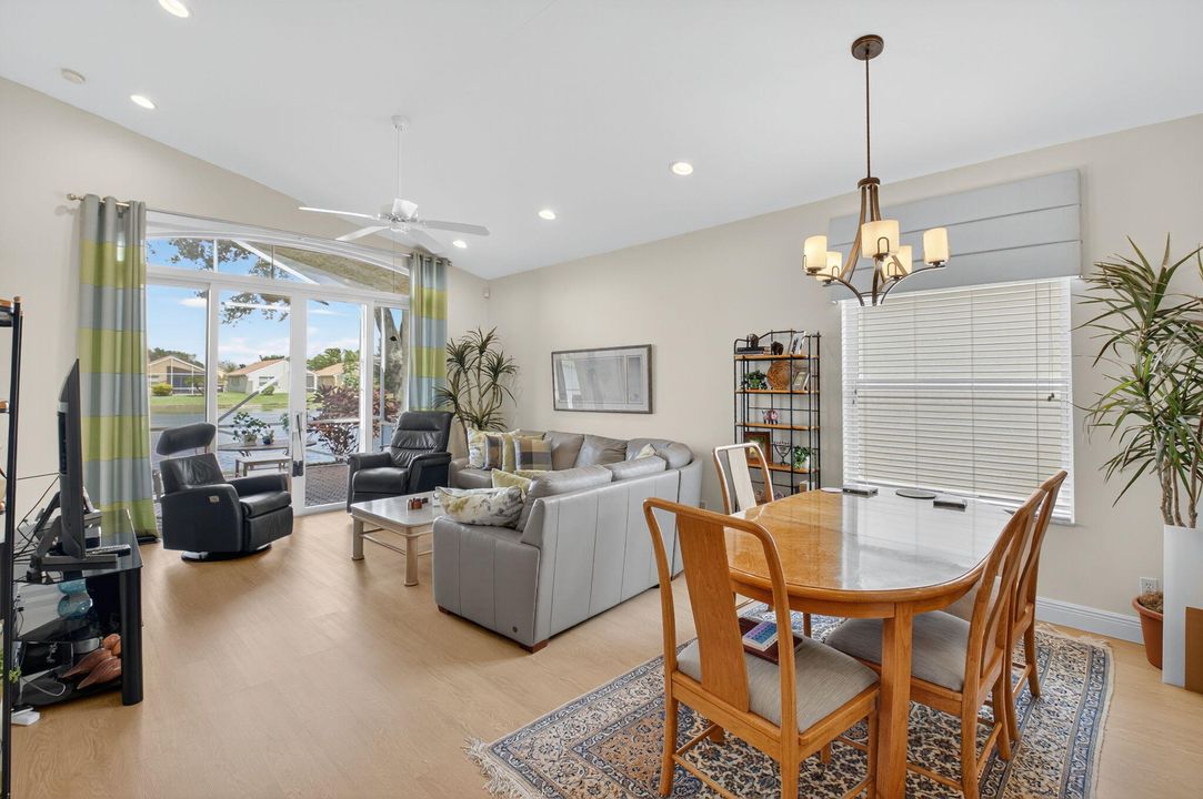 For Sale: $429,000 (2 beds, 2 baths, 1526 Square Feet)