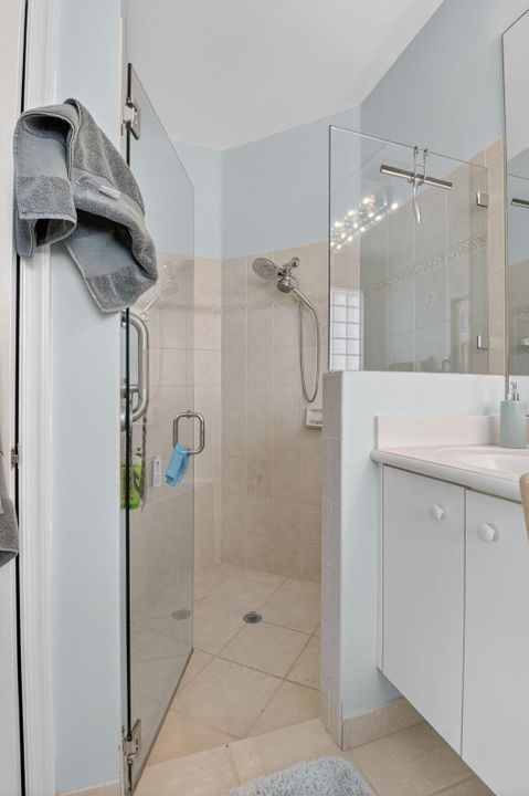 For Sale: $429,000 (2 beds, 2 baths, 1526 Square Feet)