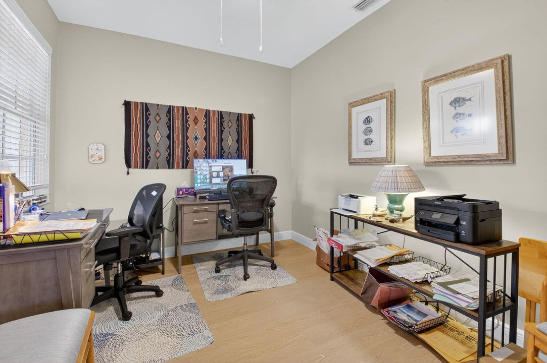 For Sale: $429,000 (2 beds, 2 baths, 1526 Square Feet)