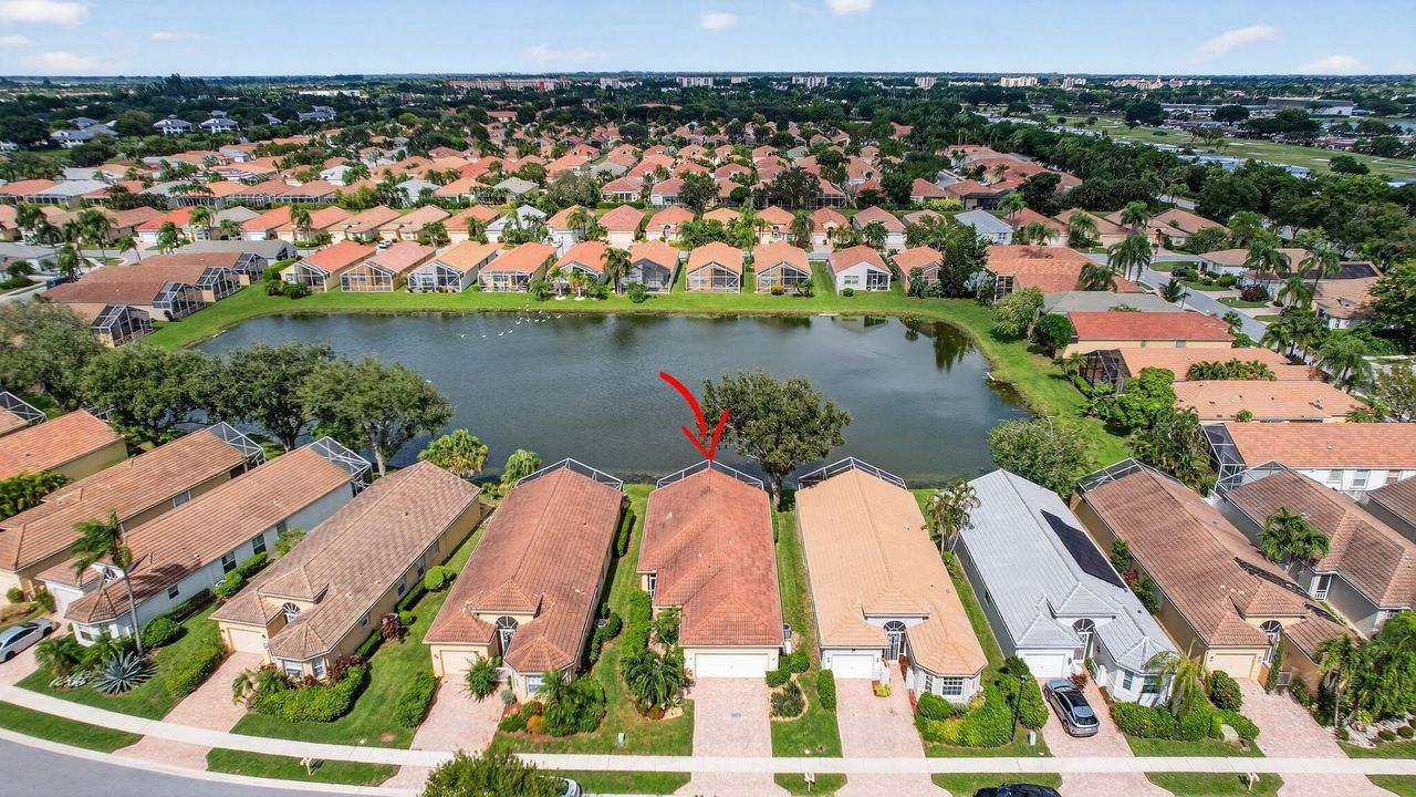 For Sale: $429,000 (2 beds, 2 baths, 1526 Square Feet)