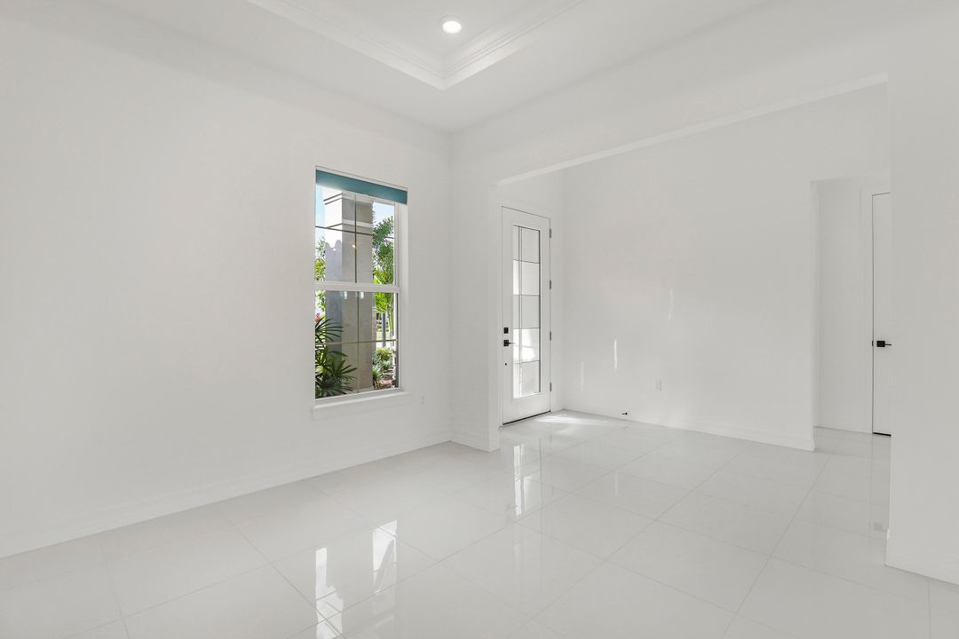 For Sale: $1,118,000 (3 beds, 4 baths, 2584 Square Feet)