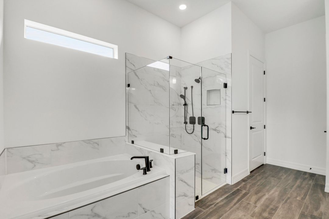 For Sale: $1,118,000 (3 beds, 4 baths, 2584 Square Feet)