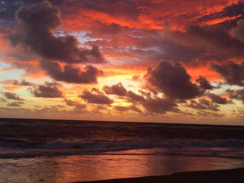 For Sale: $1,200,000 (3 beds, 3 baths, 1897 Square Feet)