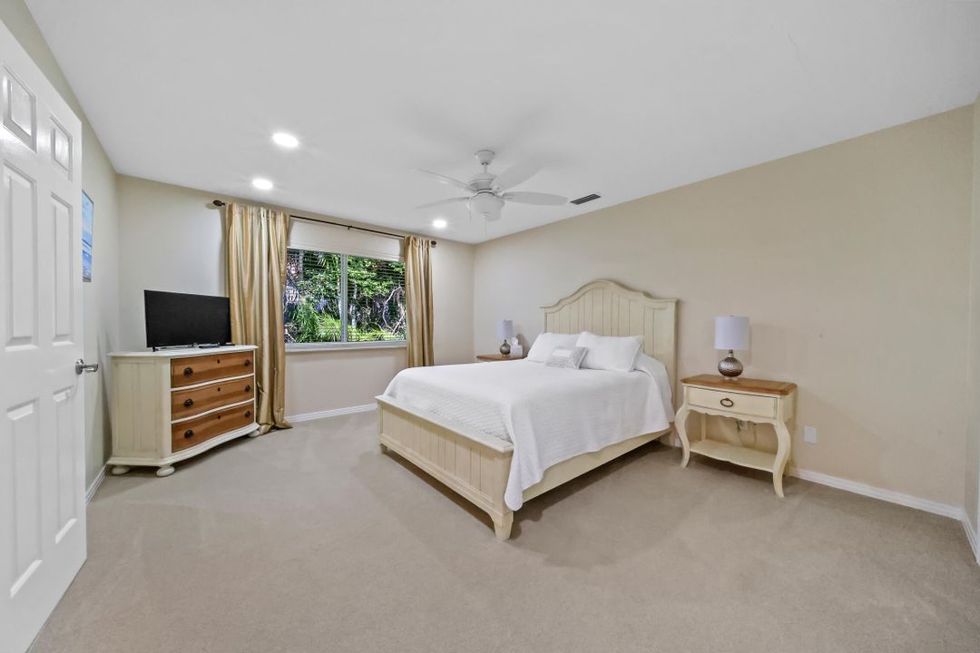 En Venta: $3,495,000 (5 camas, 4 baños, 4527 Pies cuadrados)