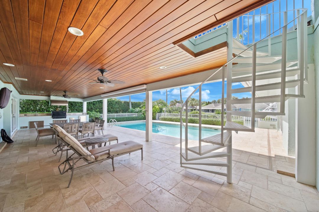 En Venta: $3,495,000 (5 camas, 4 baños, 4527 Pies cuadrados)