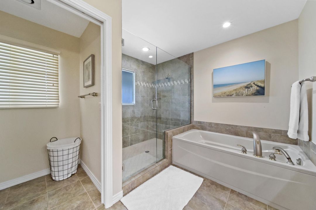 En Venta: $3,495,000 (5 camas, 4 baños, 4527 Pies cuadrados)