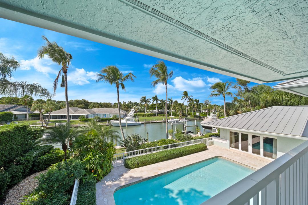 En Venta: $3,495,000 (5 camas, 4 baños, 4527 Pies cuadrados)