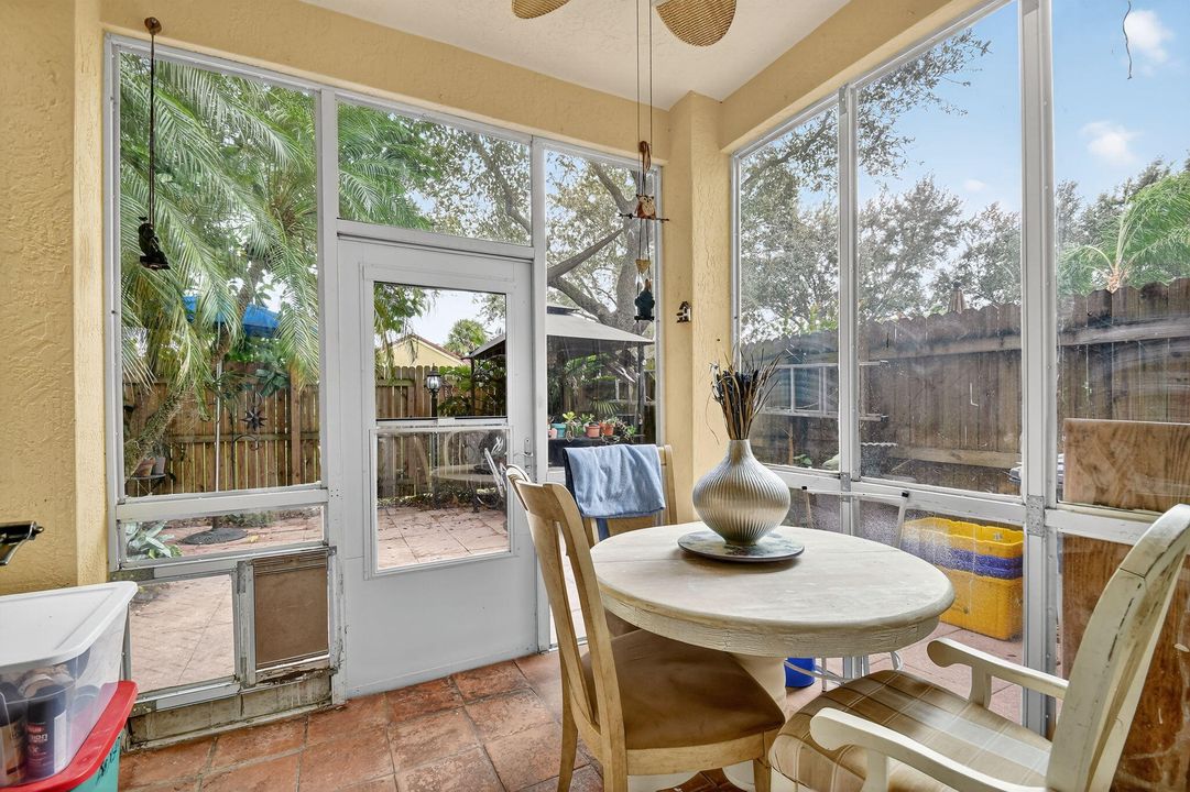 Active With Contract: $425,000 (3 beds, 2 baths, 1559 Square Feet)