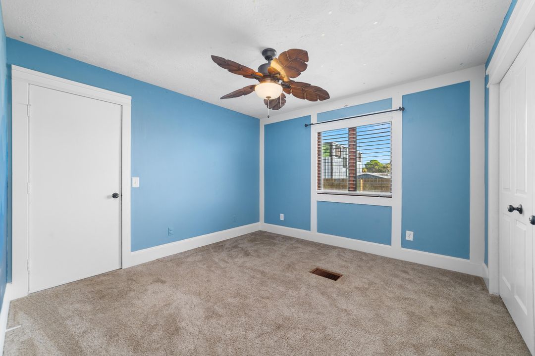 For Sale: $375,000 (3 beds, 1 baths, 1482 Square Feet)