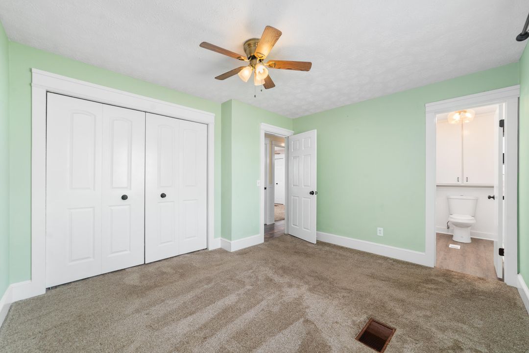 For Sale: $375,000 (3 beds, 1 baths, 1482 Square Feet)