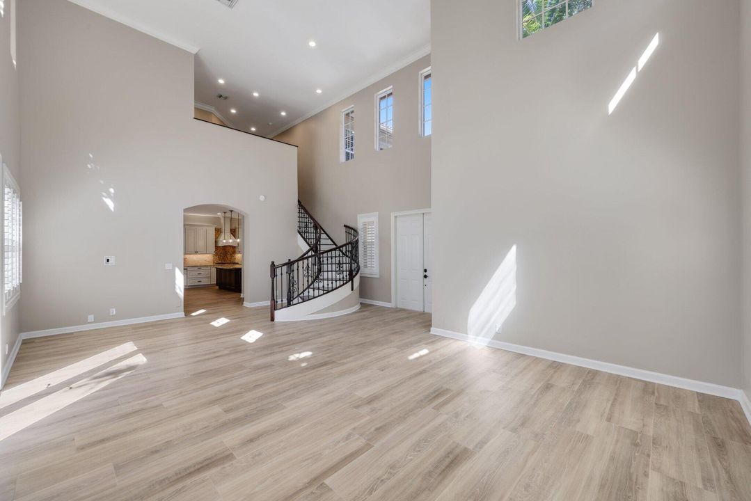 For Sale: $2,095,000 (4 beds, 3 baths, 2857 Square Feet)