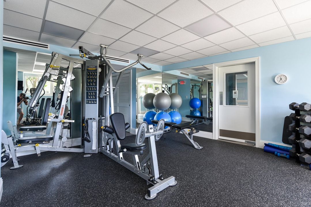 Active With Contract: $599,000 (2 beds, 2 baths, 1116 Square Feet)