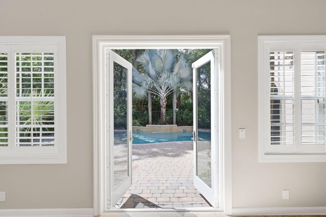 For Sale: $2,095,000 (4 beds, 3 baths, 2857 Square Feet)