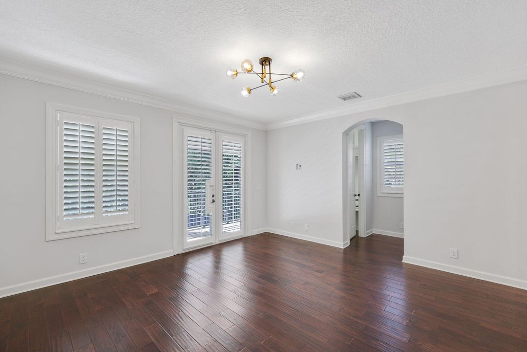 For Sale: $2,095,000 (4 beds, 3 baths, 2857 Square Feet)