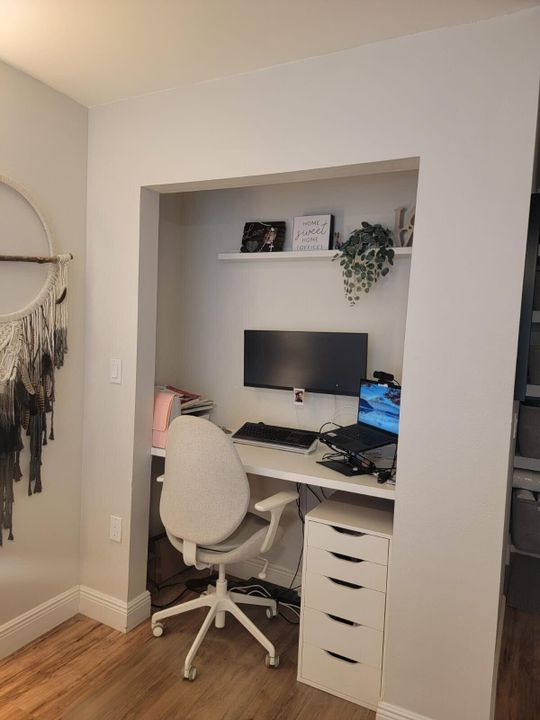 For Rent: $2,700 (2 beds, 2 baths, 1102 Square Feet)