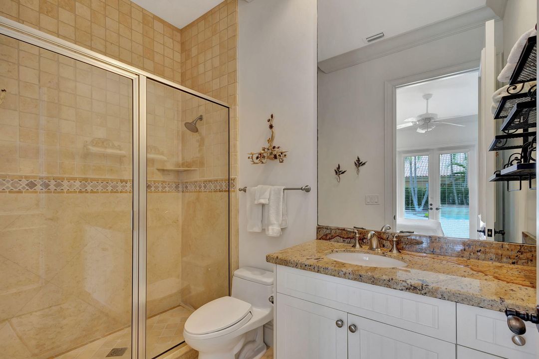 For Sale: $2,650,000 (5 beds, 5 baths, 4252 Square Feet)