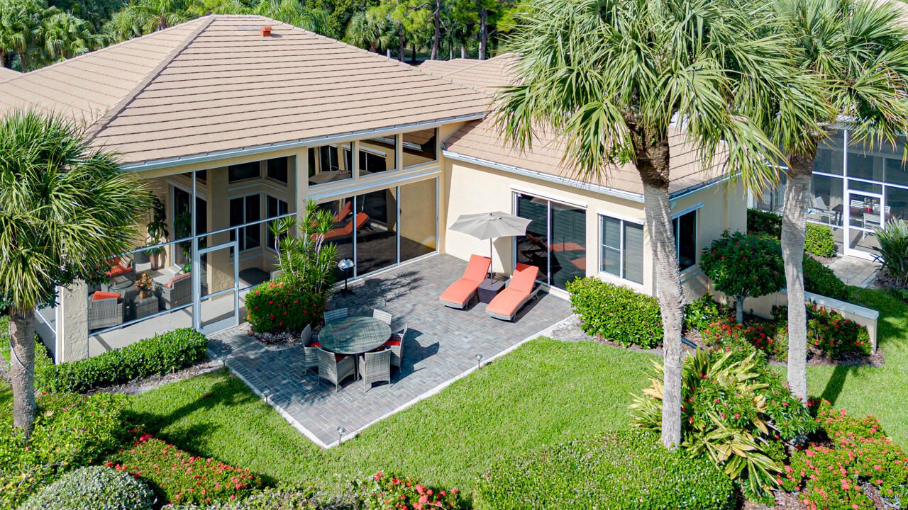 合同活跃: $615,000 (3 贝兹, 2 浴室, 2397 平方英尺)