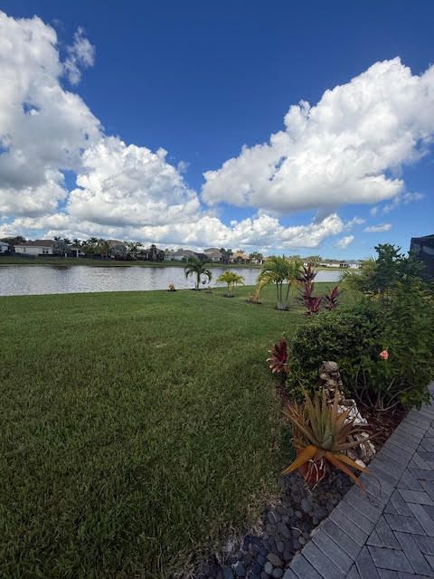 For Rent: $3,300 (2 beds, 2 baths, 1861 Square Feet)