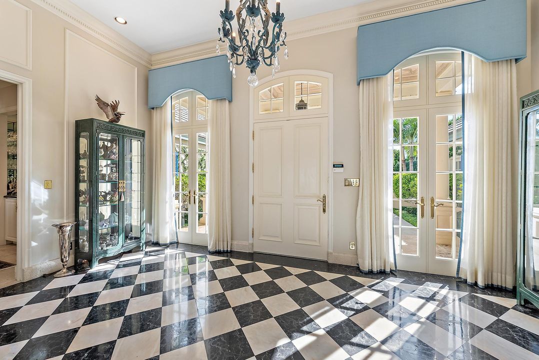 For Sale: $34,950,000 (5 beds, 5 baths, 4651 Square Feet)