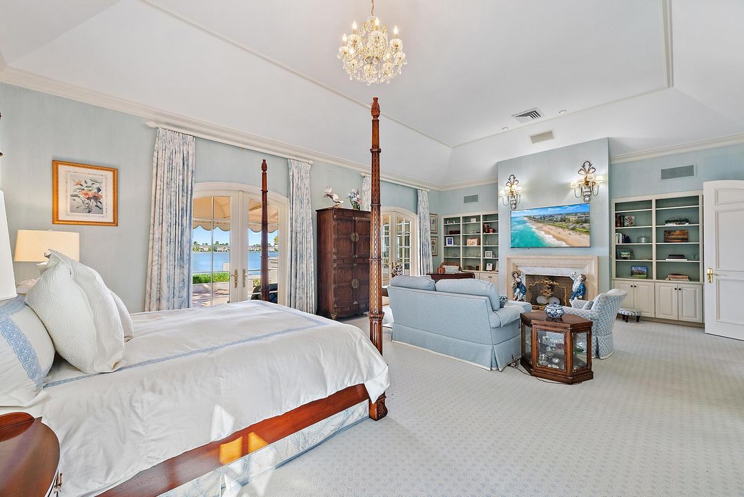 For Sale: $34,950,000 (5 beds, 5 baths, 4651 Square Feet)