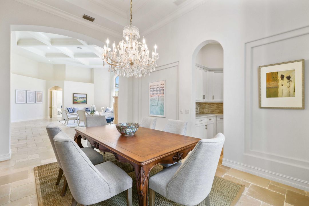 En Venta: $3,500,000 (3 camas, 3 baños, 4315 Pies cuadrados)