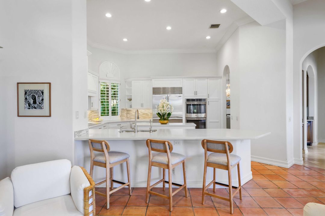 En Venta: $3,500,000 (3 camas, 3 baños, 4315 Pies cuadrados)