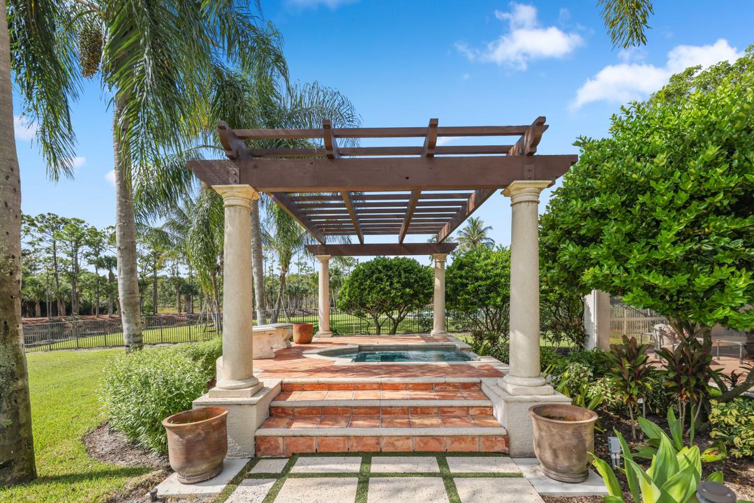 En Venta: $3,500,000 (3 camas, 3 baños, 4315 Pies cuadrados)