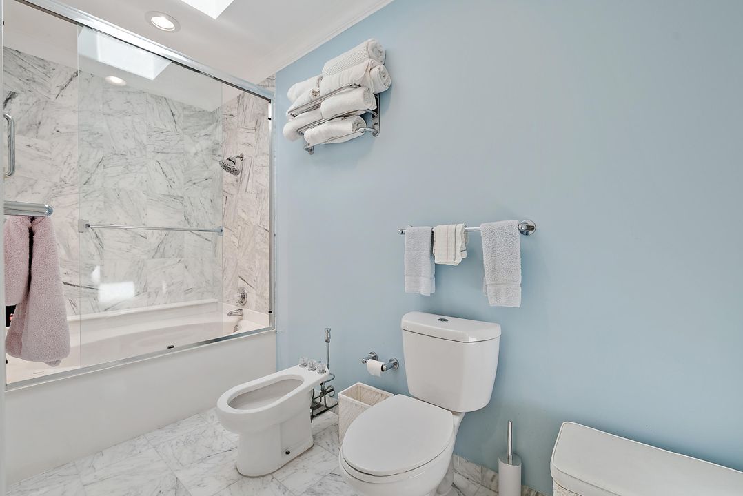 En Venta: $6,900,000 (3 camas, 2 baños, 2340 Pies cuadrados)