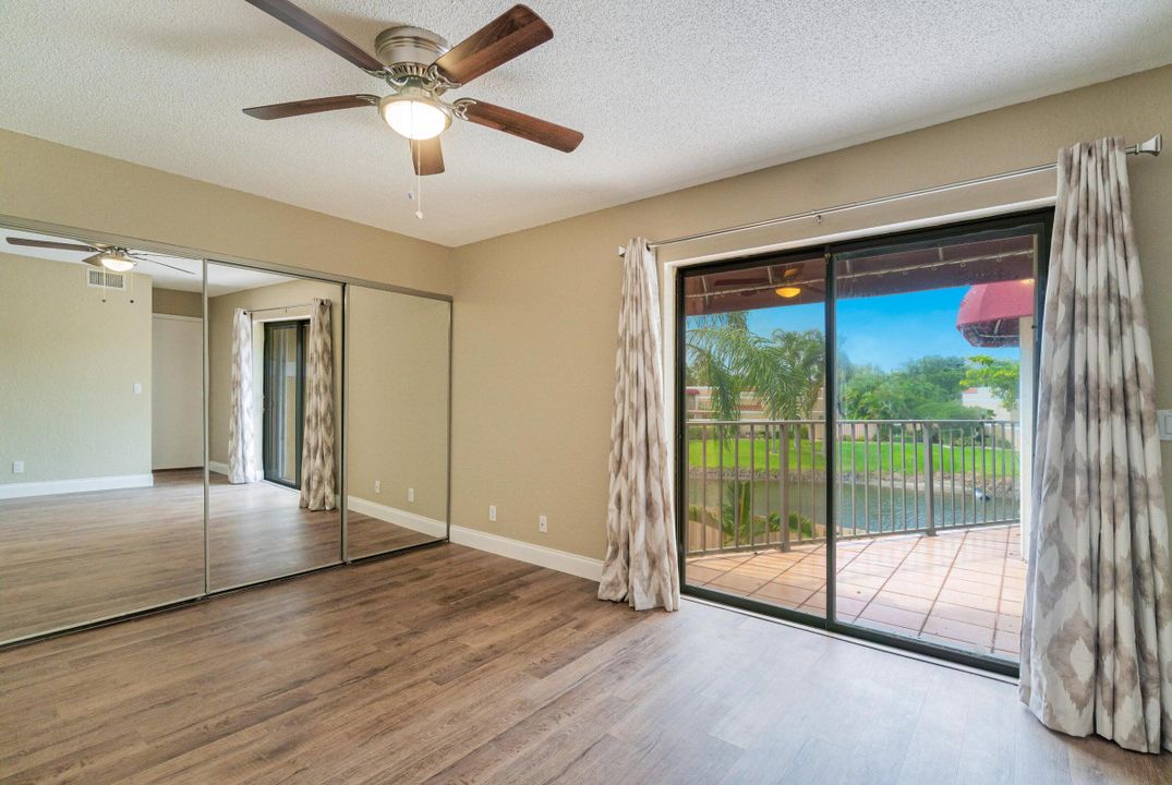 合同活跃: $325,000 (3 贝兹, 3 浴室, 1326 平方英尺)